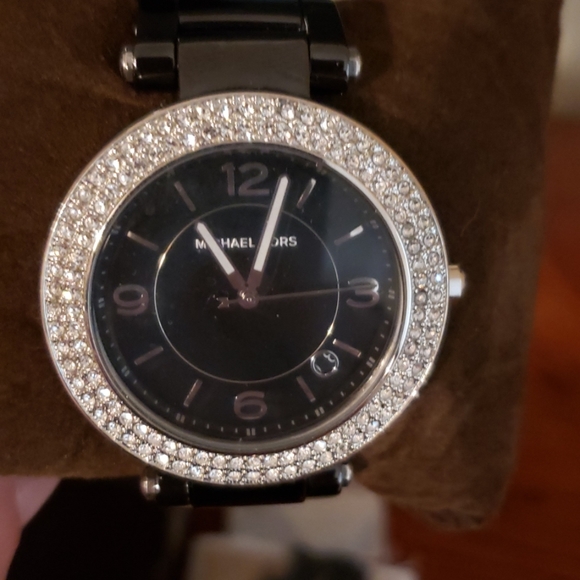 Michael Kors black ceramic band - Picture 2 of 4